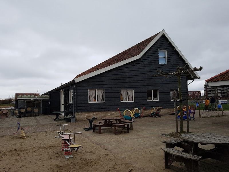 De Kleine Duiker, uitje in Nederland