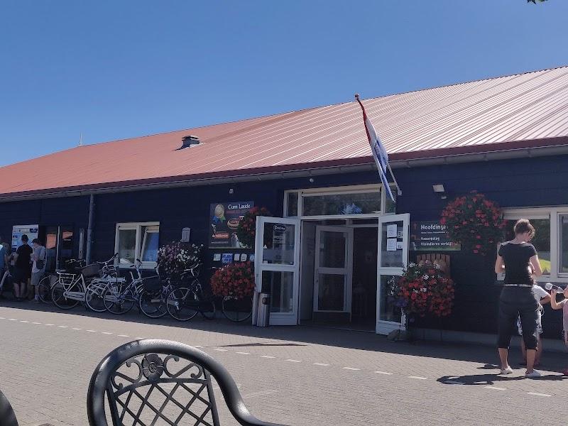 De Mèkkerstee - geitenboerderij en kaasmakerij, uitje in Nederland