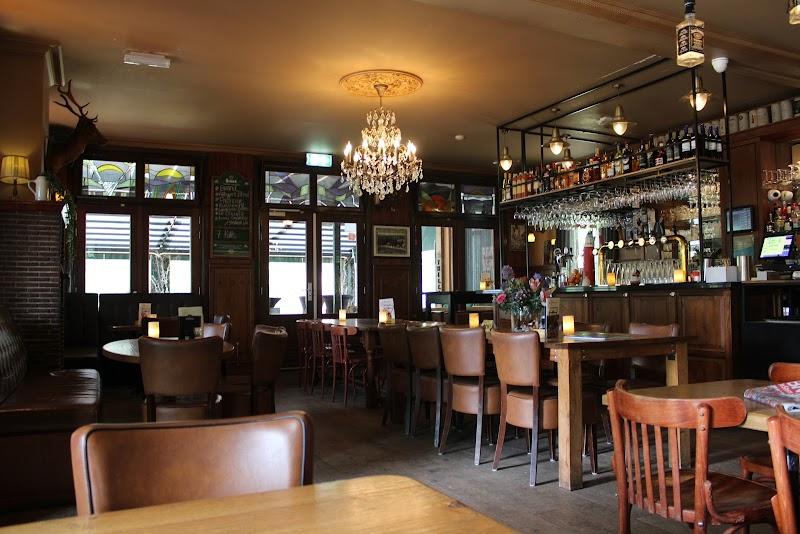 Eetcafé de 7 heuveltjes, uitje in Nederland