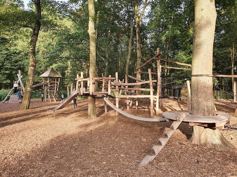 Het Apenbos, uitje in Nederland