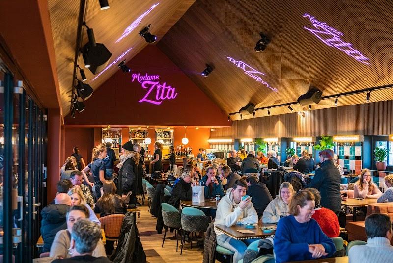 Madame Zita, uitje in Nederland