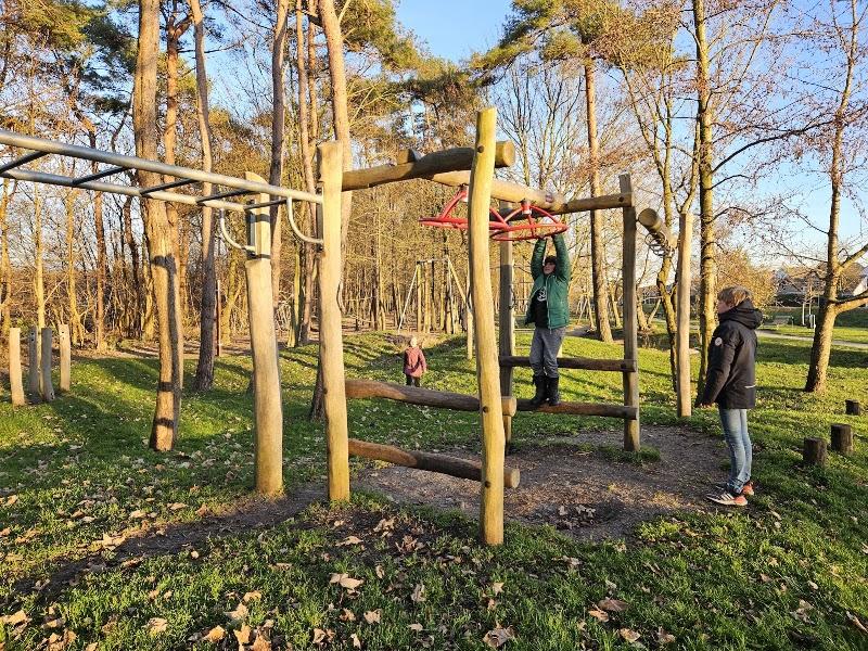 Natuurspeelbos Urk , uitje in Nederland