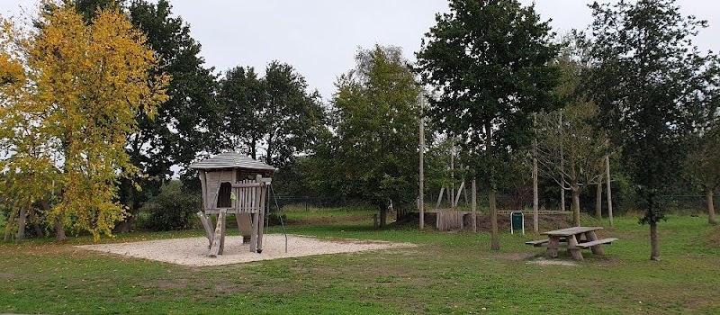 Natuurspeeltuin De Zwarte Molen Nistelrode, uitje in Nederland