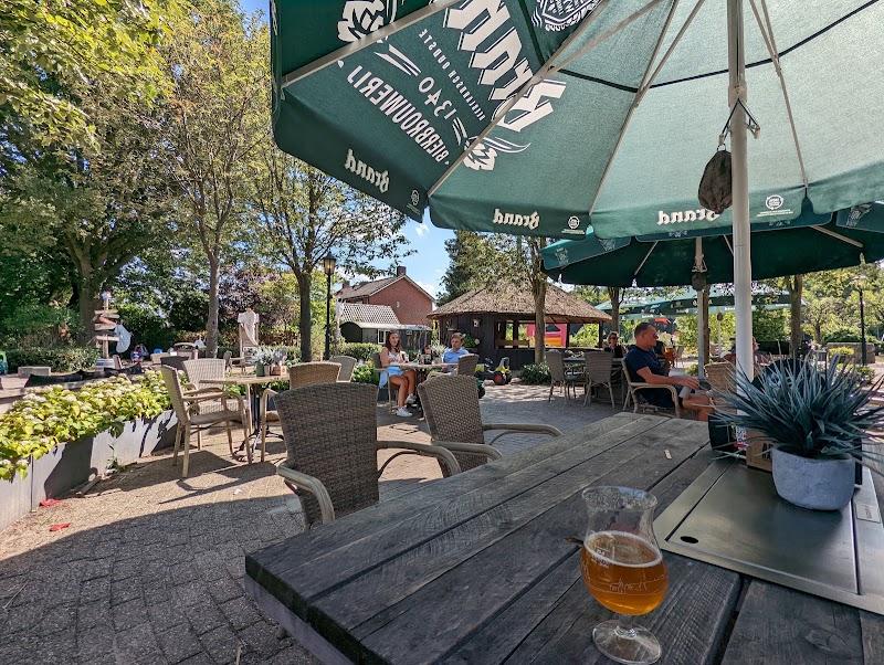 Restaurant en Spelerij de Witte Wieven, uitje in Nederland