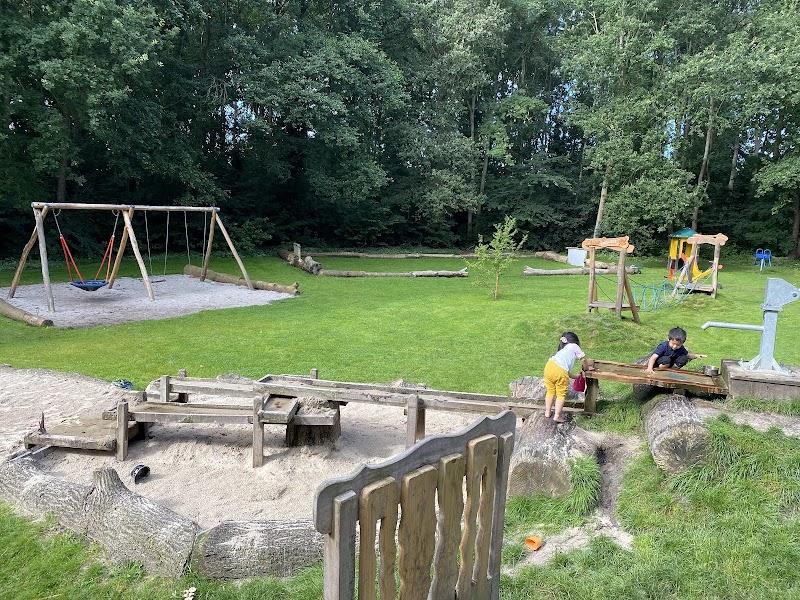 Buitenspelen, uitje in Nederland