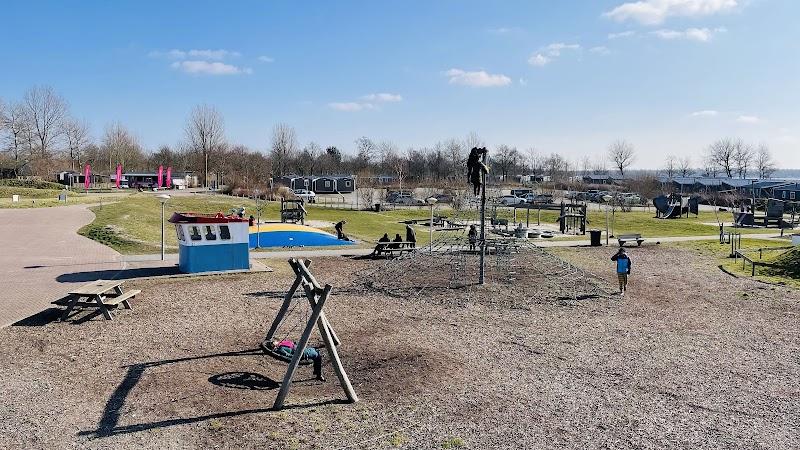 Waterspeeltuin Lauwersoog, uitje in Nederland