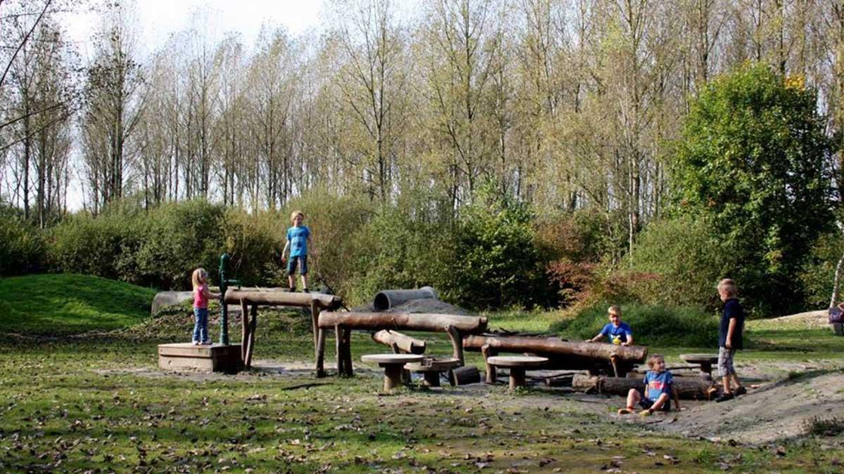 Natuurspeelbos Axel — uitje in Nederland