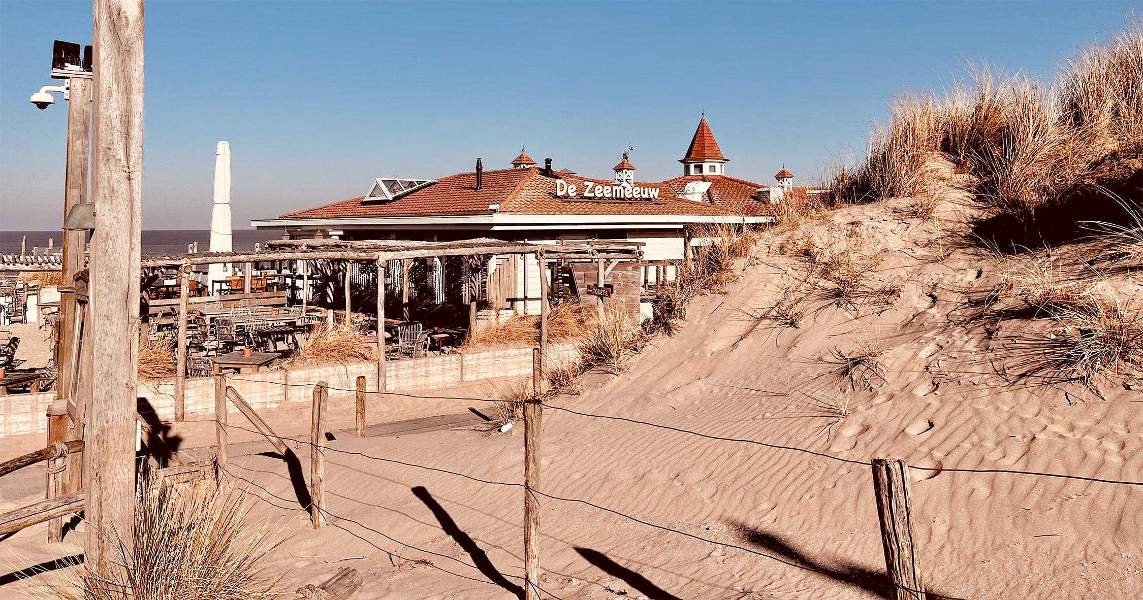 Strandpaviljoen de zeemeeuw — uitje in Nederland